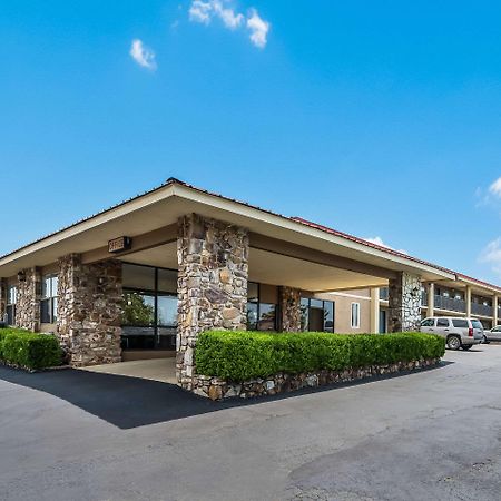 Quality Inn & Suites Hot Springs-Lake Hamilton Extérieur photo