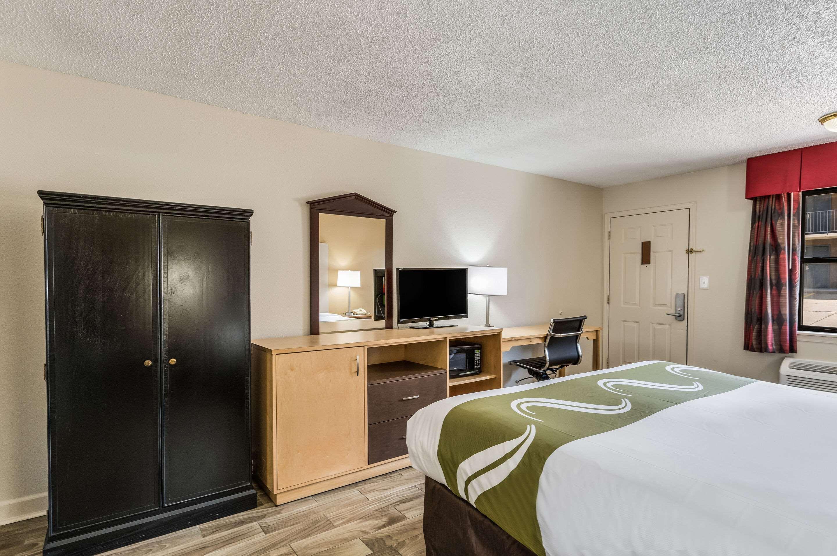 Quality Inn & Suites Hot Springs-Lake Hamilton Extérieur photo