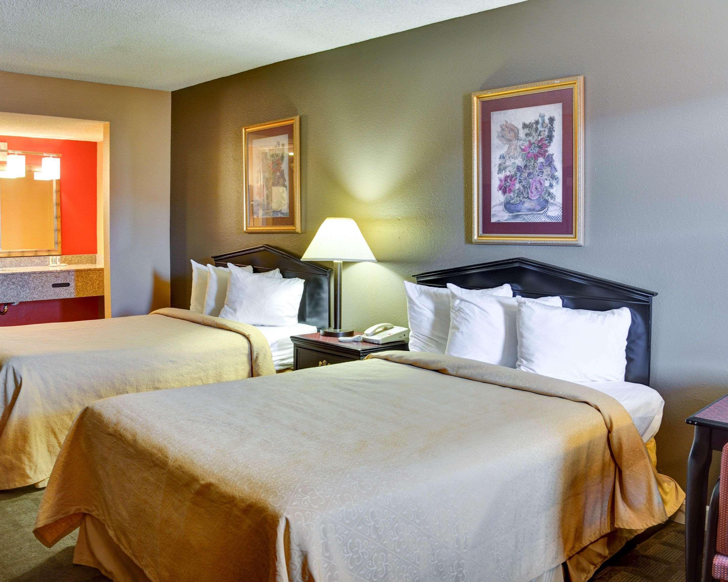 Quality Inn & Suites Hot Springs-Lake Hamilton Extérieur photo