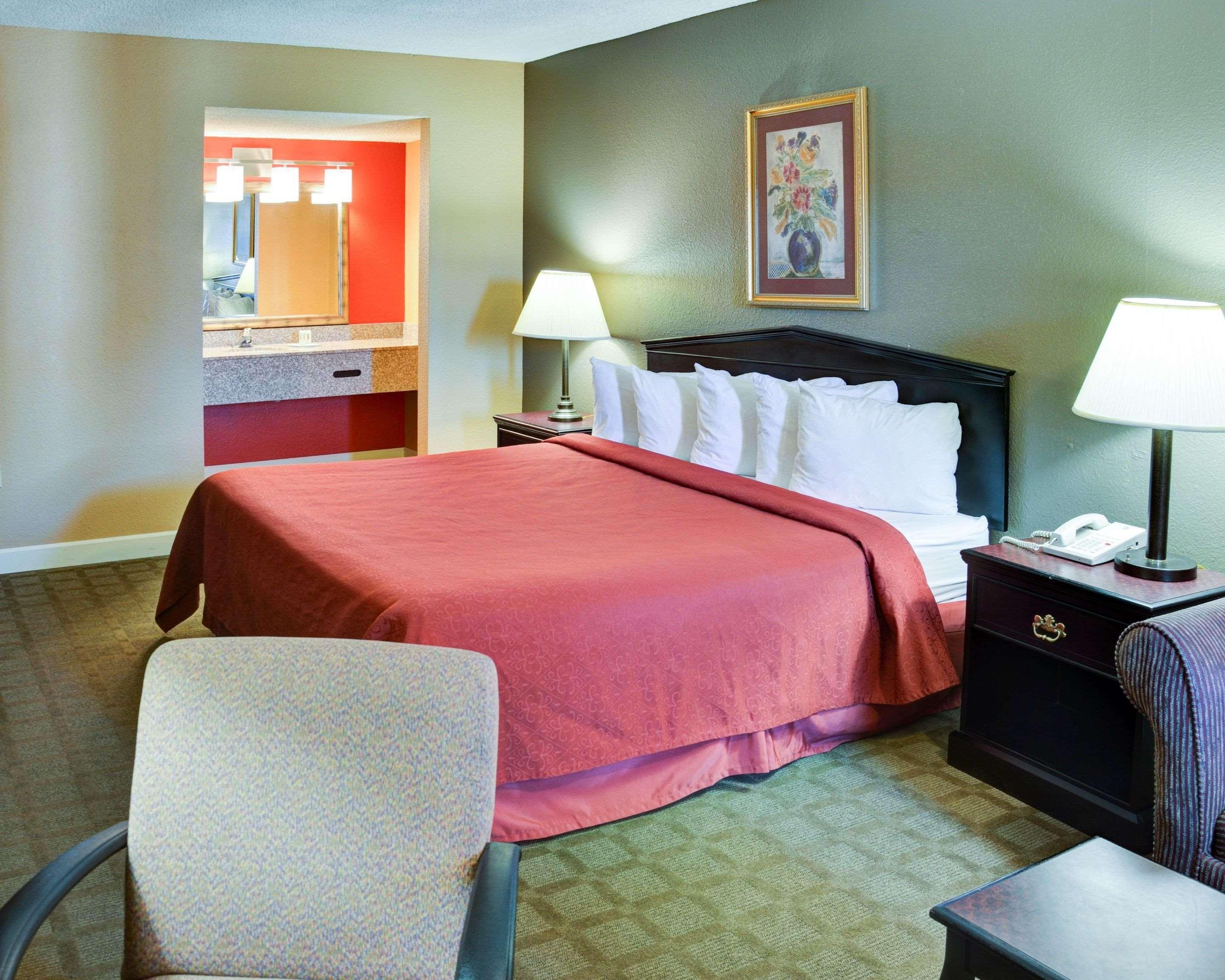 Quality Inn & Suites Hot Springs-Lake Hamilton Extérieur photo