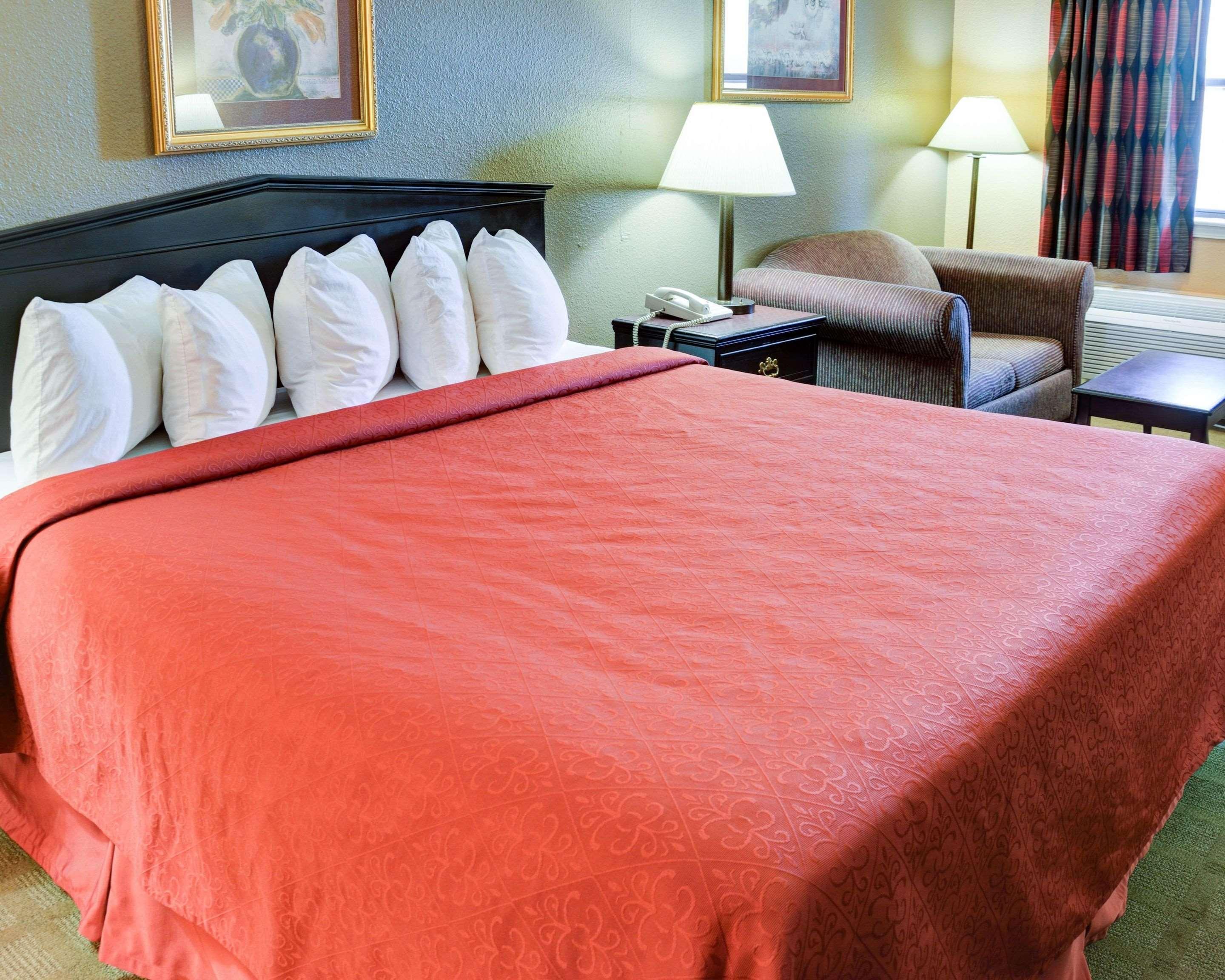 Quality Inn & Suites Hot Springs-Lake Hamilton Extérieur photo