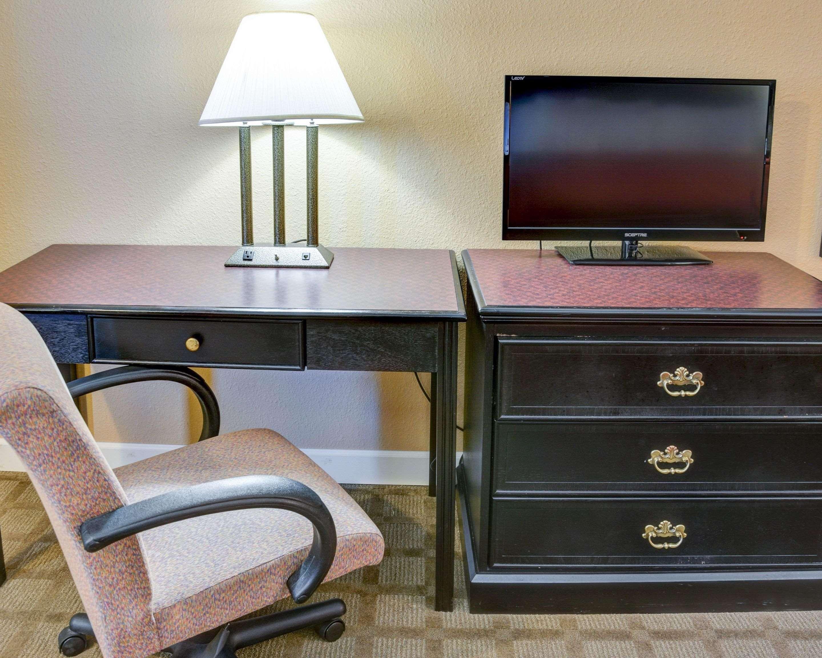 Quality Inn & Suites Hot Springs-Lake Hamilton Extérieur photo