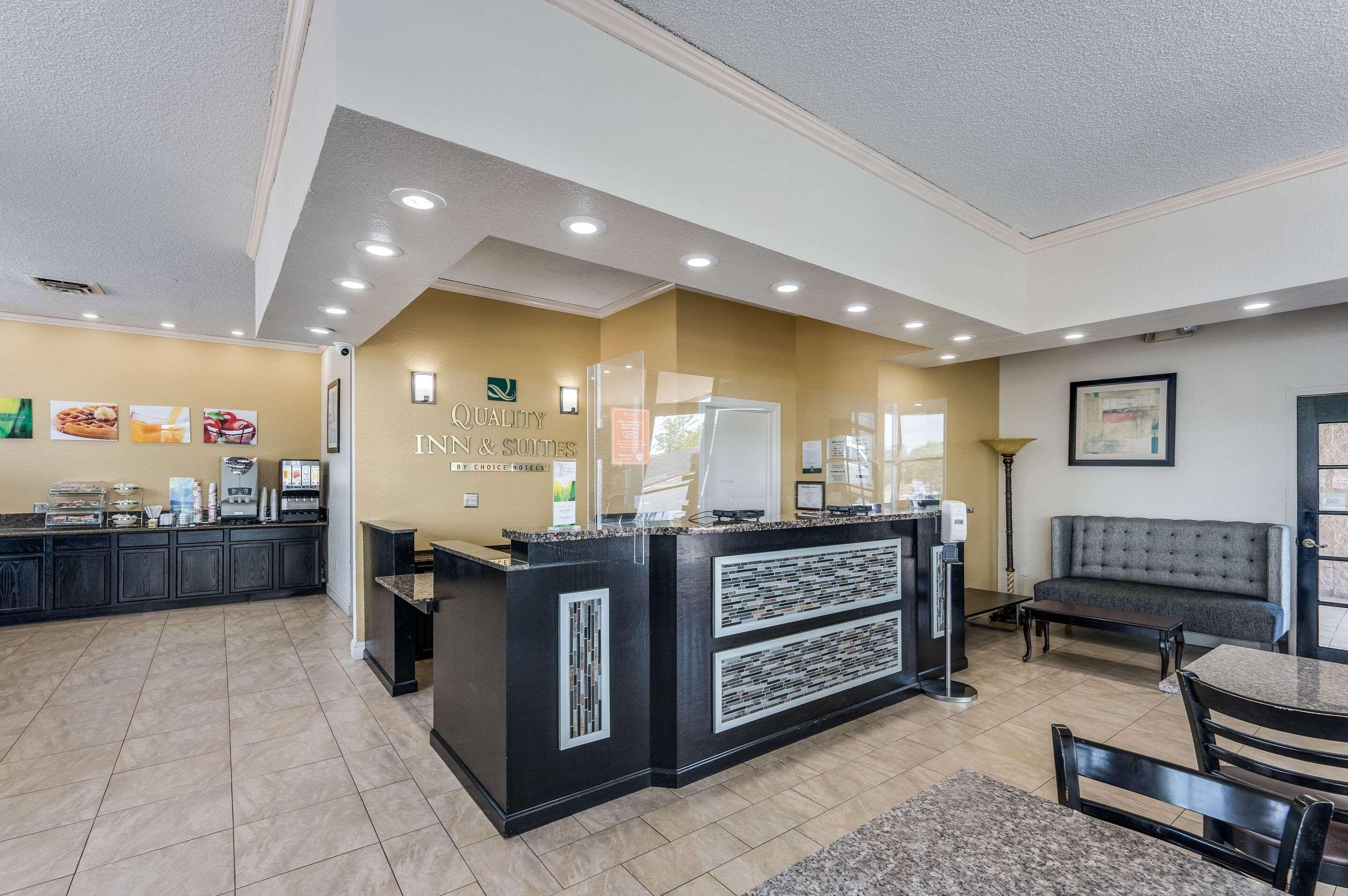 Quality Inn & Suites Hot Springs-Lake Hamilton Extérieur photo